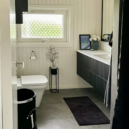 Cozy House Close To And Nature Hébergement de vacances Kristiansminde